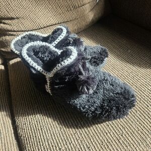 Muk Luks Black Fuzzy Slippers